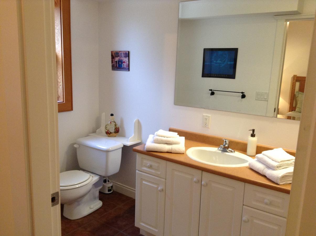All Seasons Bed & Breakfast Kelowna Exterior foto
